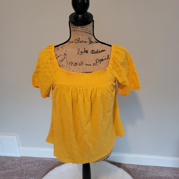 Lucky Brand Tops - Lucky Brand yellow off the shoulder eyelet top